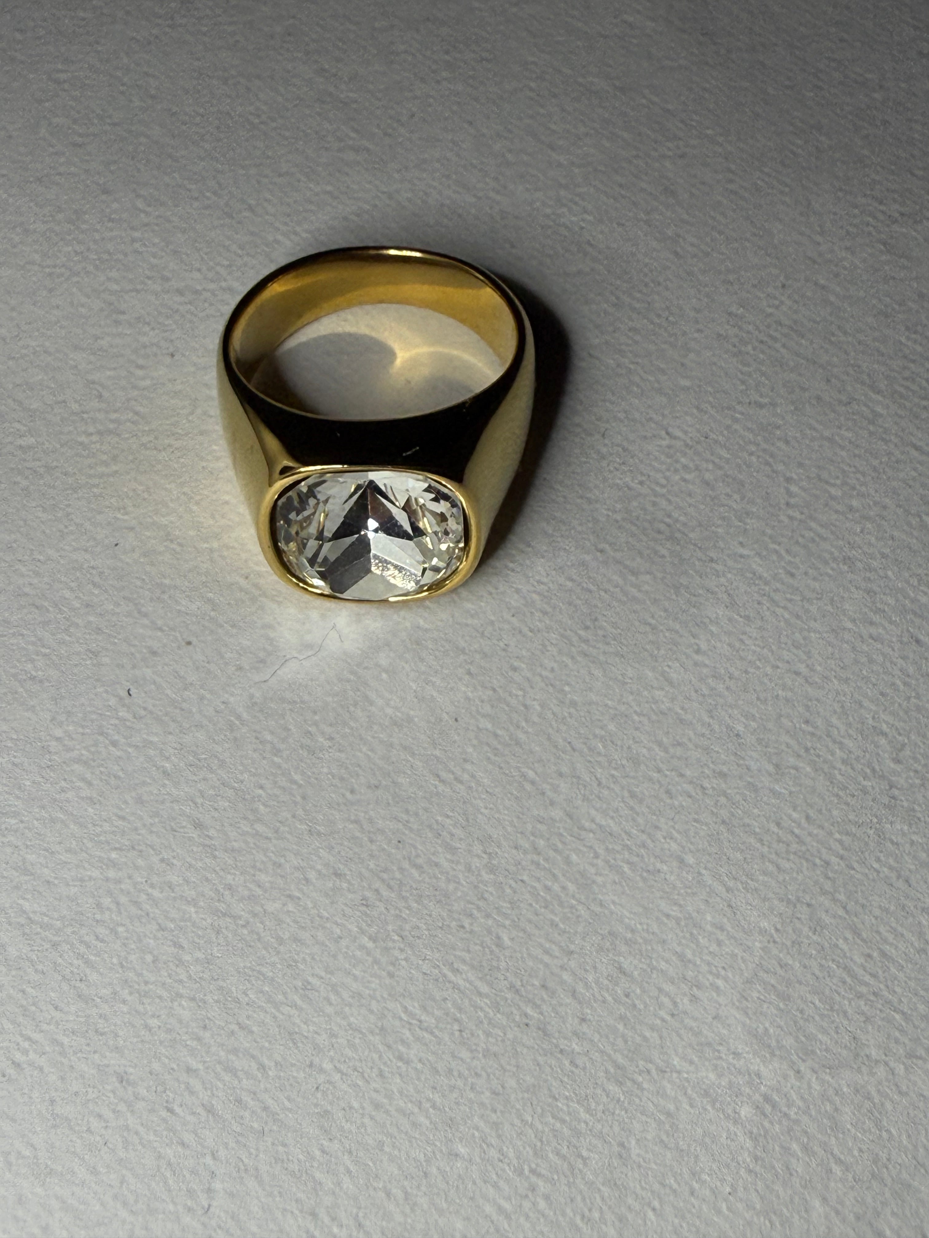 Gold ring