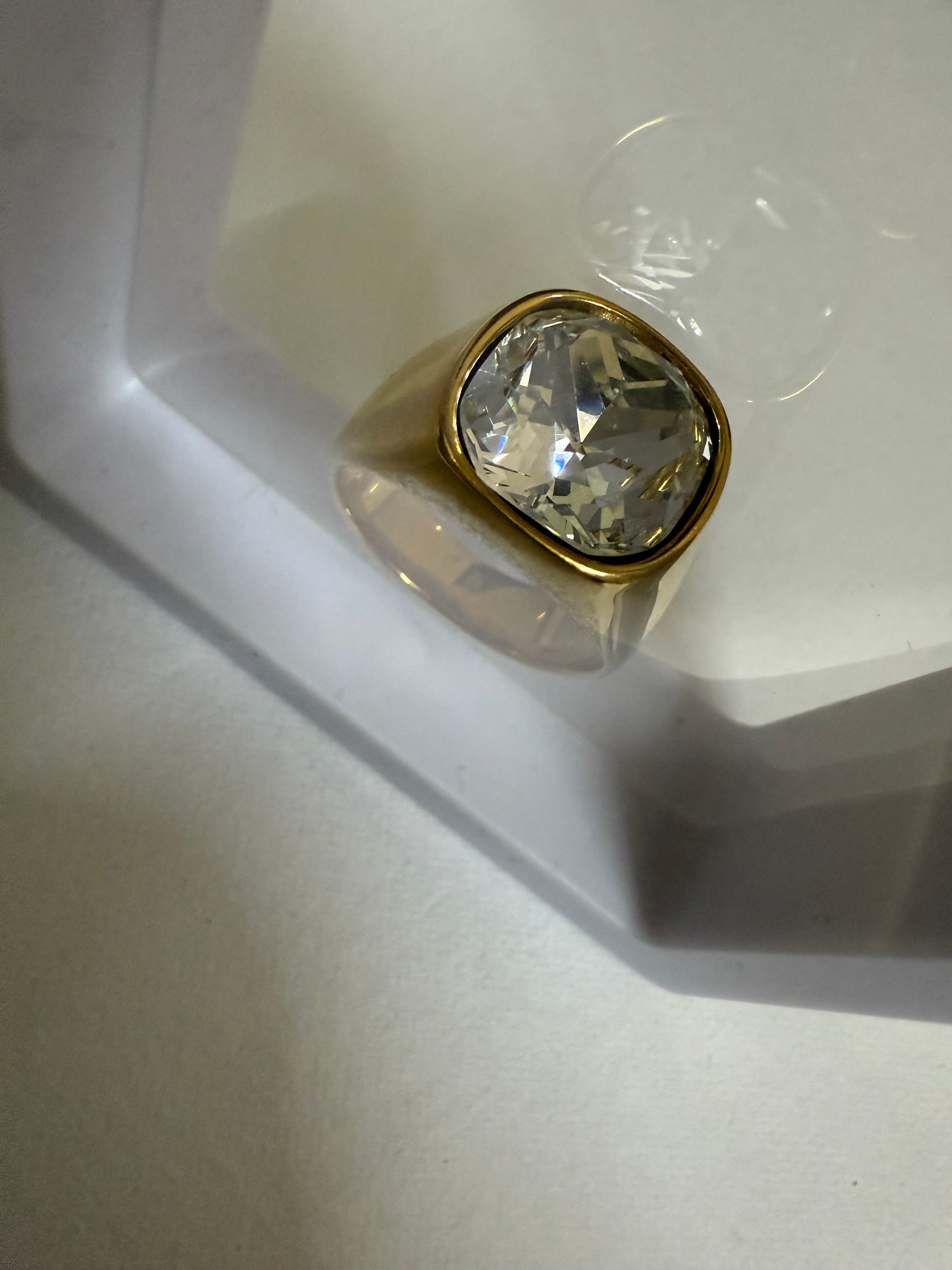 Gold ring