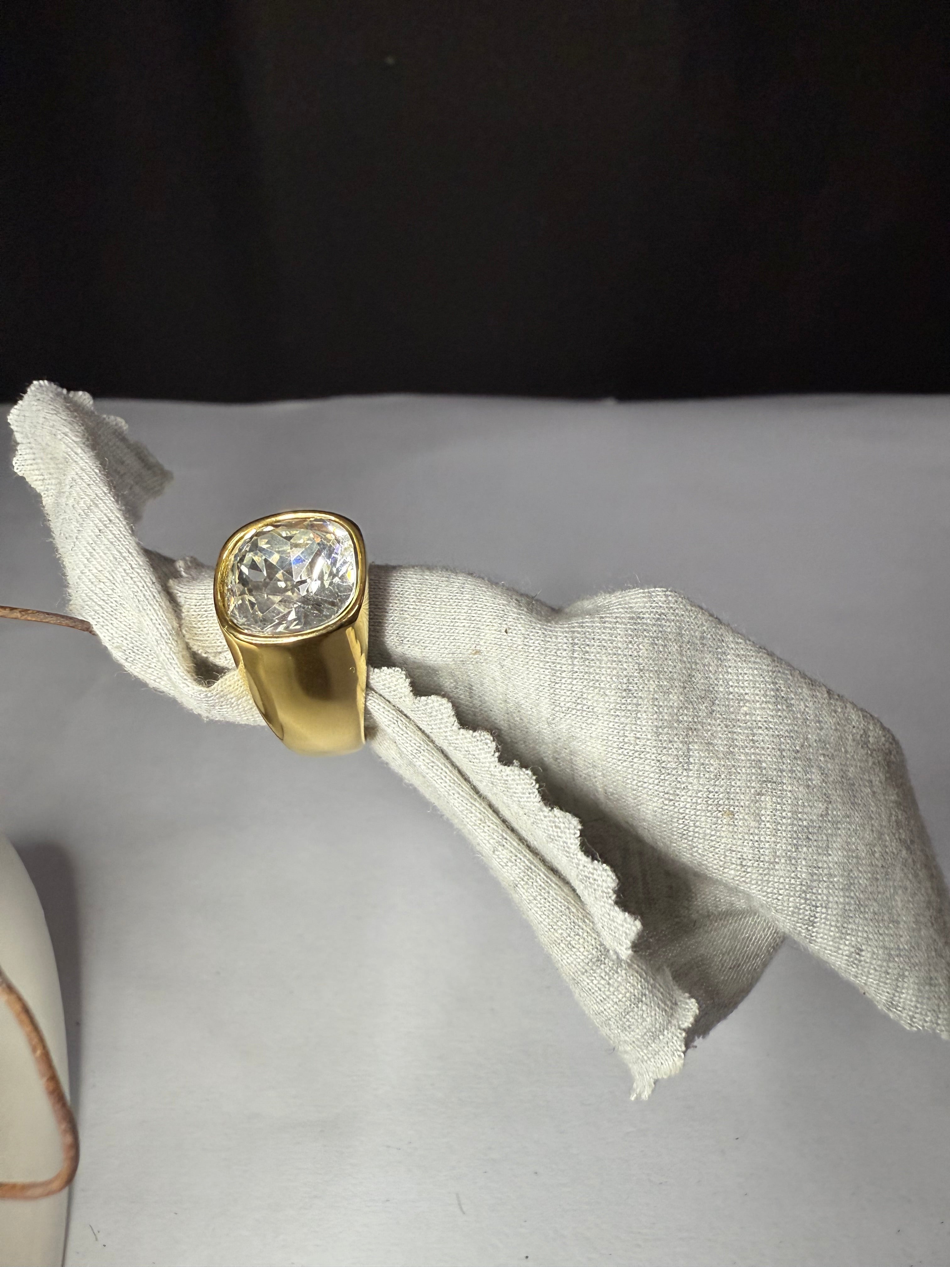 Gold ring